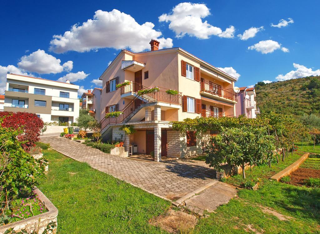 Apartments Medulinska Rabac 757 Exterior foto